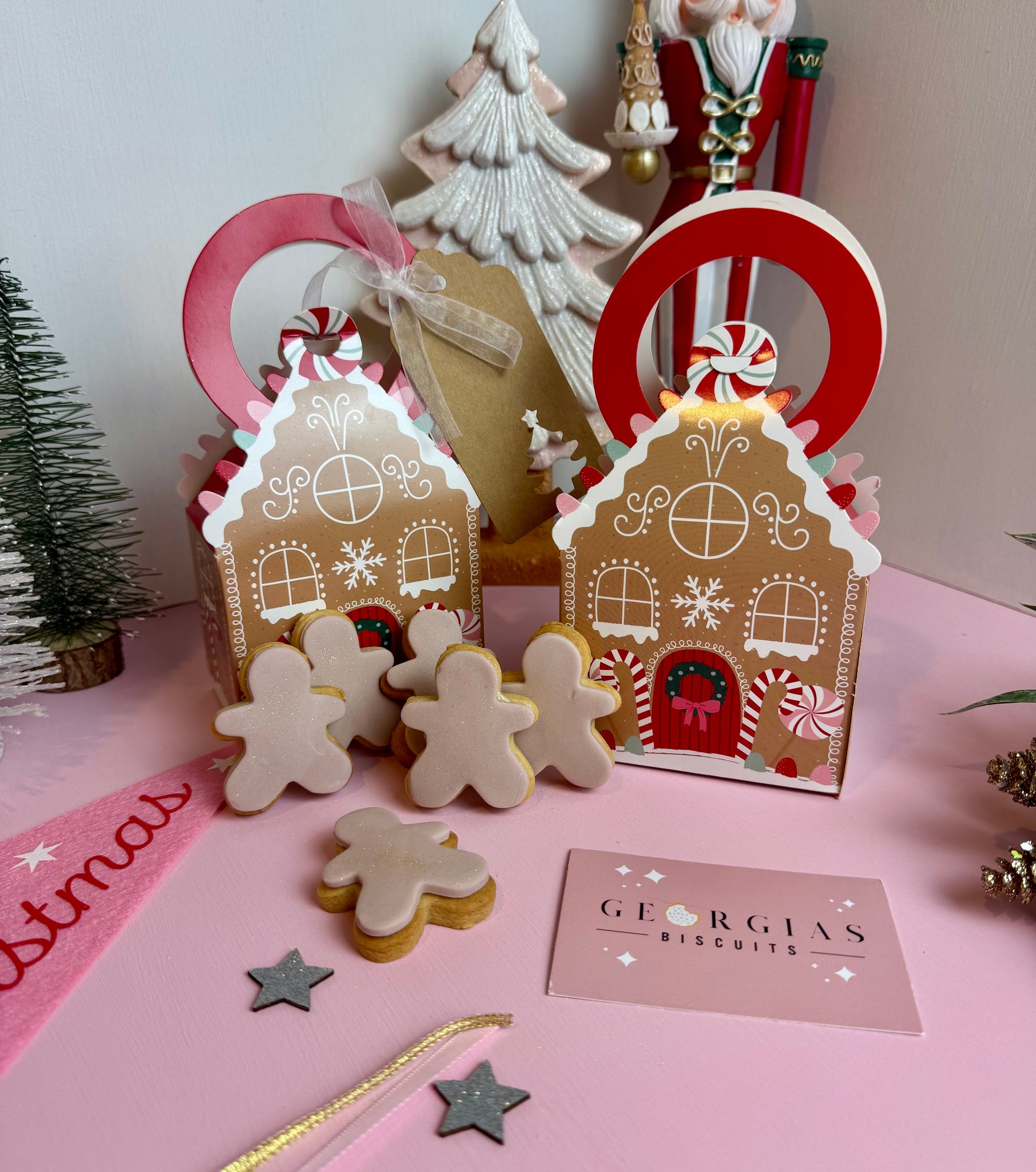 Mini Gingerbread Biscuit Treat Box - COLLECTION ONLY