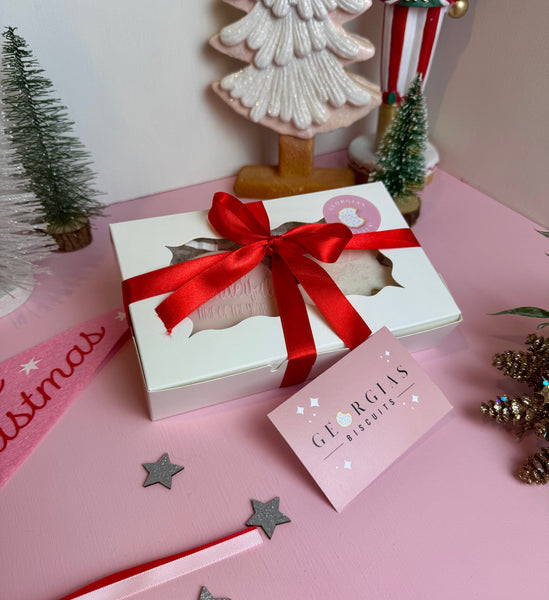 Wonderful Winter Biscuit Box